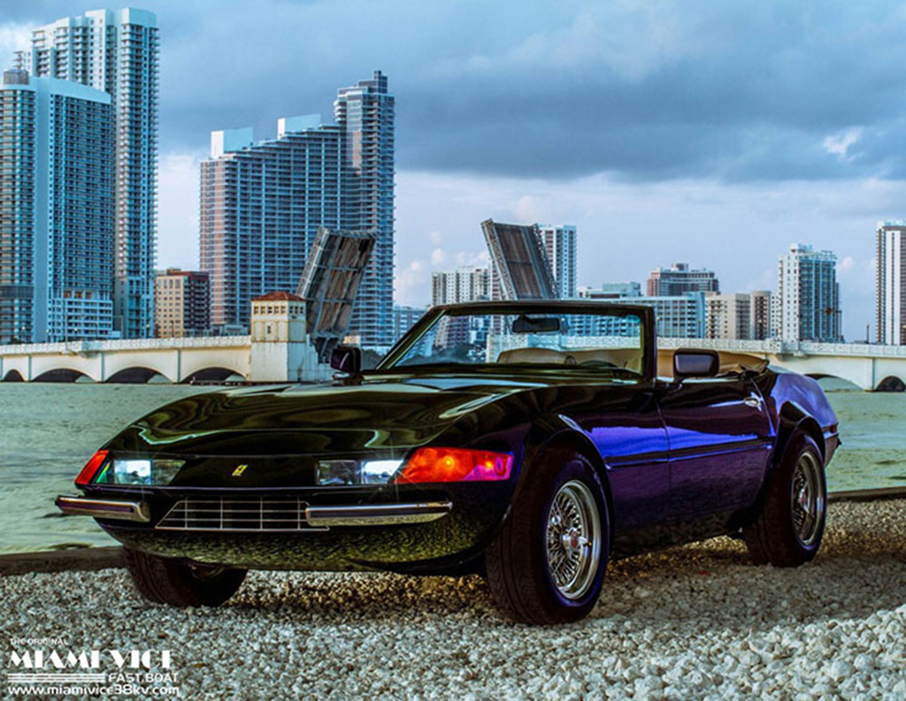 Miami Vice Car - ICONIC PREMIER
